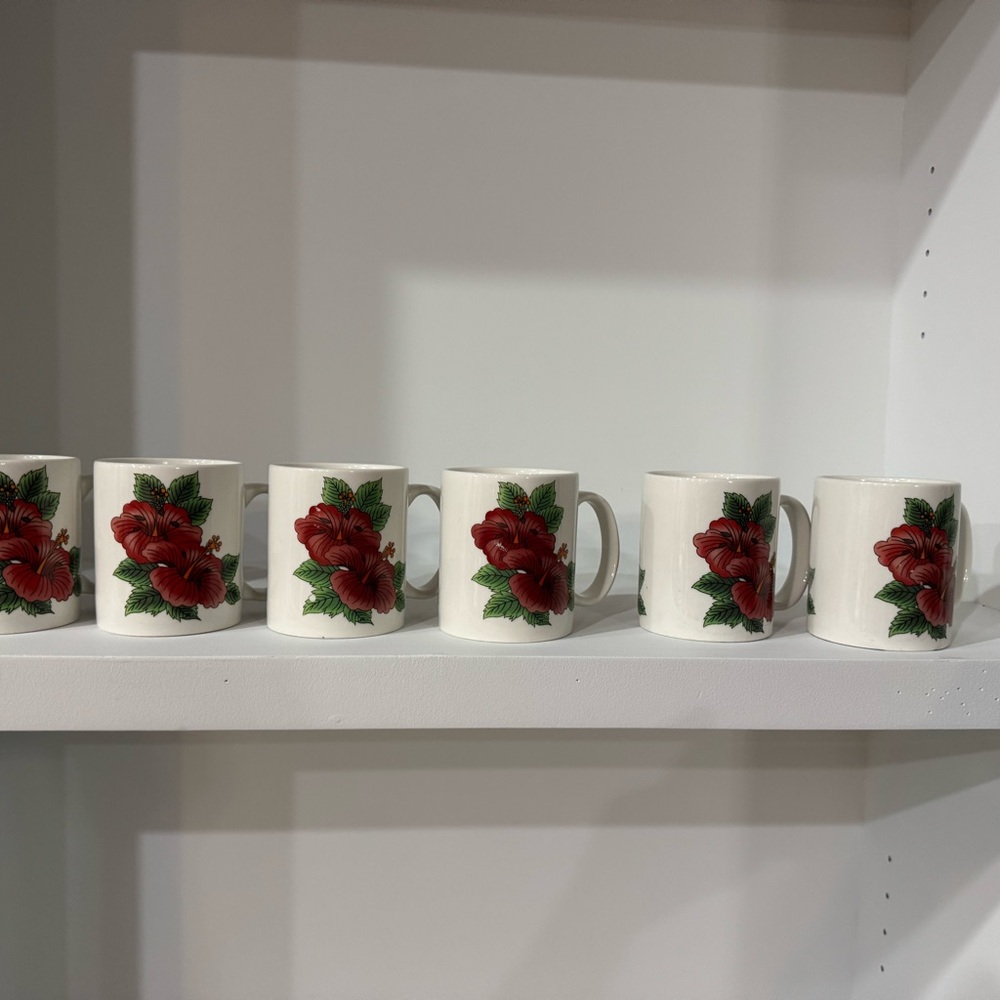Hawaiian Hibiscus Floral Red and Green Ceramic Mugs
